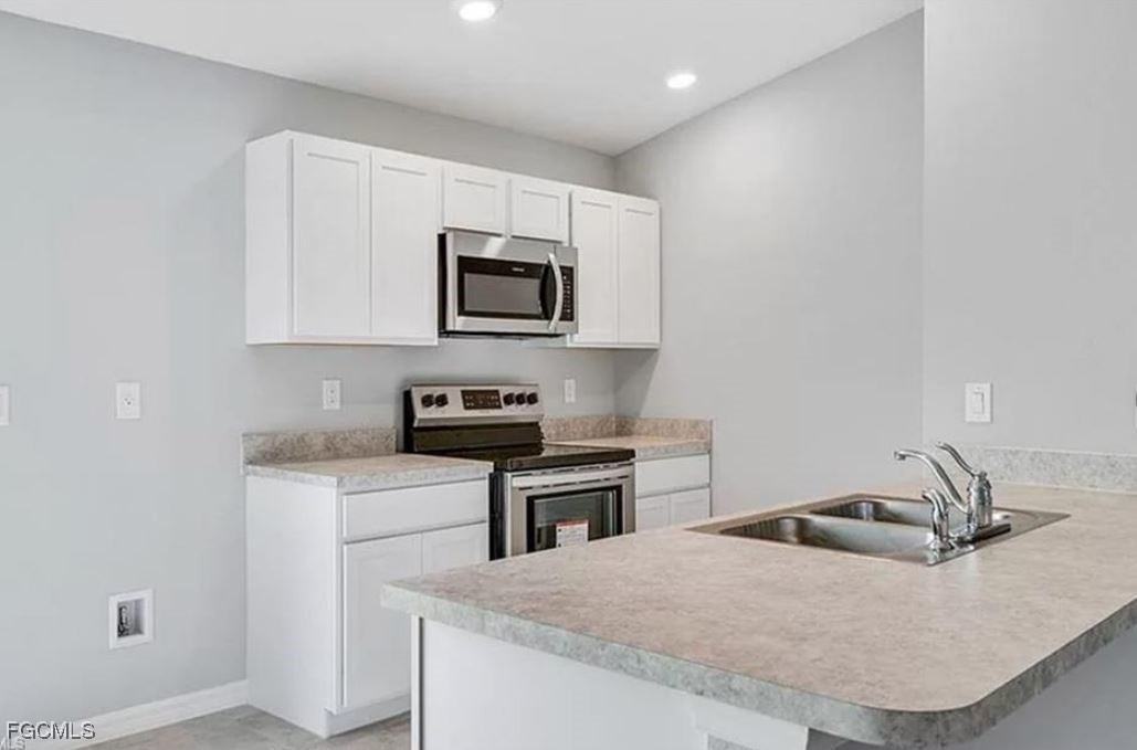 4023 Ne 23rd Pl #4023 - Photo 3 of 15