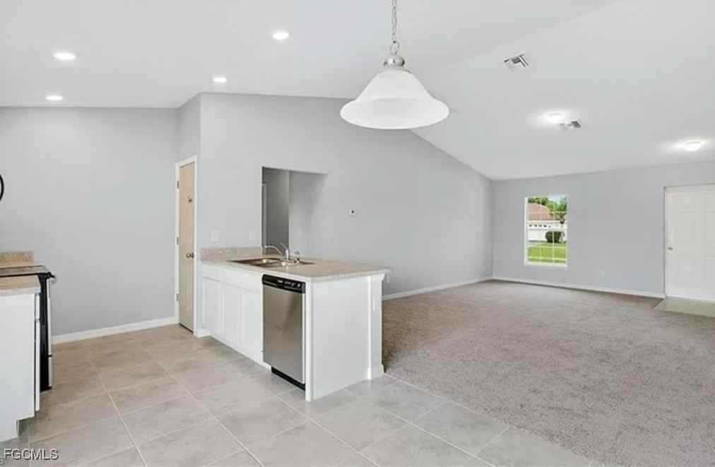 4023 Ne 23rd Pl #4023 - Photo 7 of 15