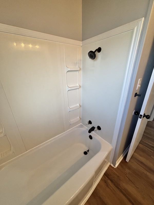 720 Neal St - Photo 7 of 20