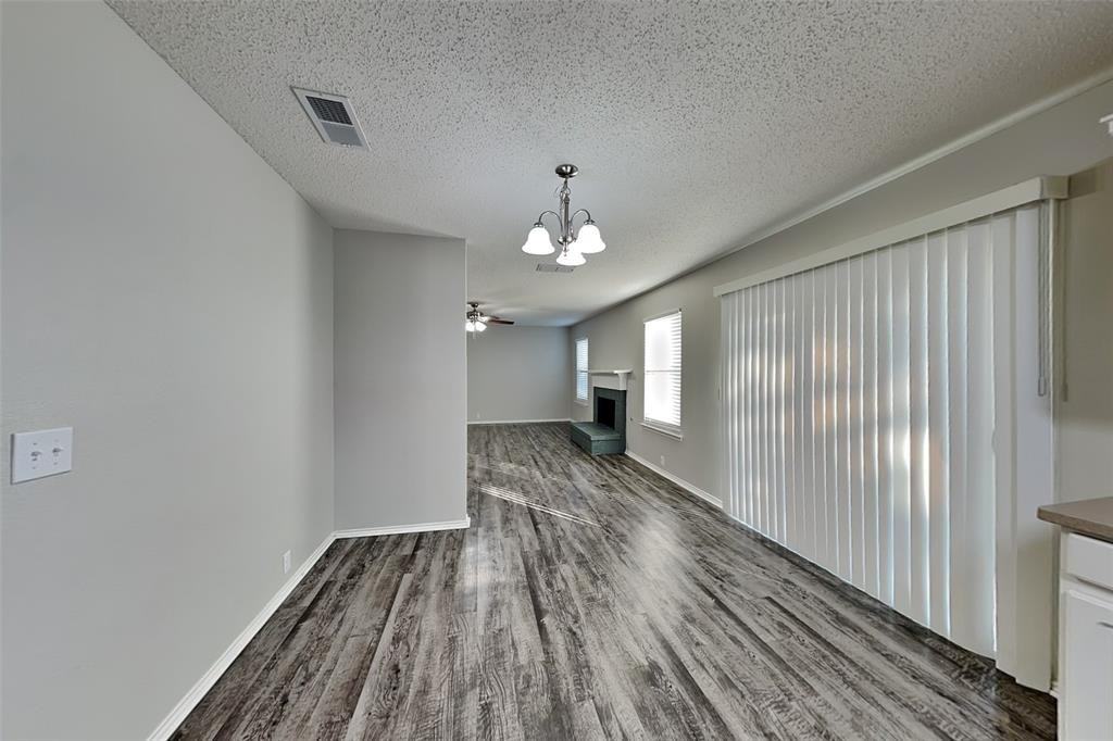 1121 Beechwood Drive #1121