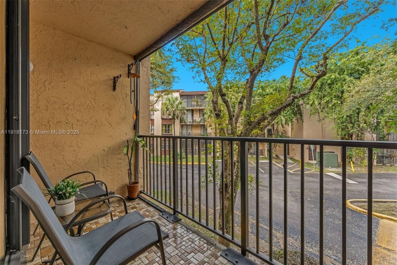 14415 Southwest 88th Street #14415212G - Photo 2 of 14