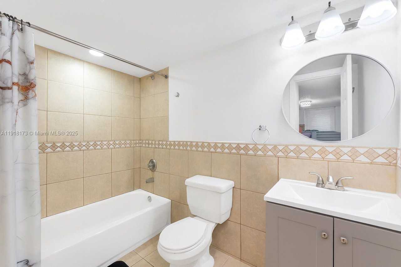14415 Southwest 88th Street #14415212G - Photo 3 of 14
