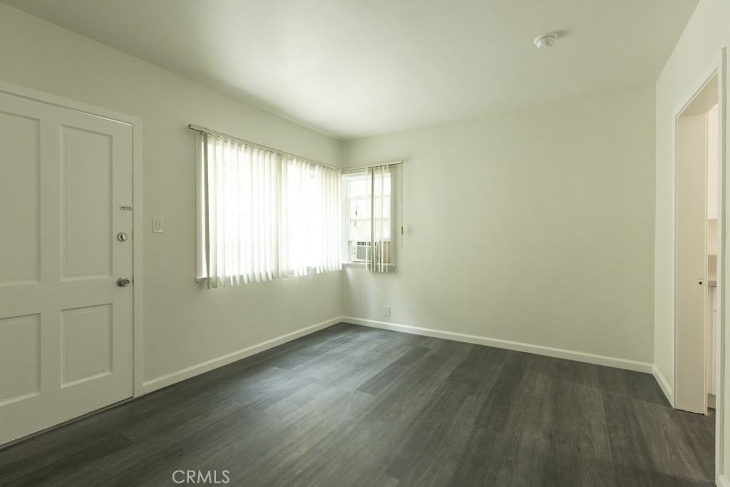 4047 Irving Pl #4047A - Photo 7 of 9