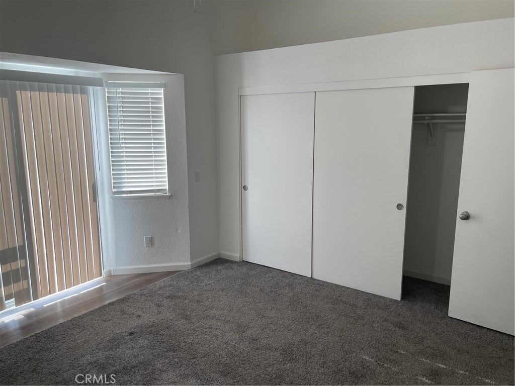 1005 Lilac St #1005 - Photo 2 of 9