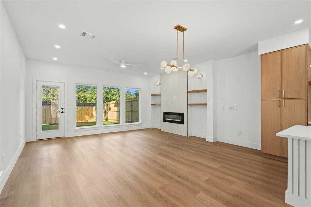 1322 Fletcher Street #1322 - Photo 2 of 26