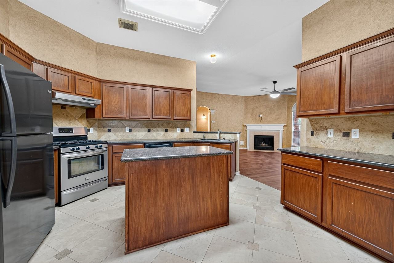 307 Roans Prarie Ln #307 - Photo 4 of 41