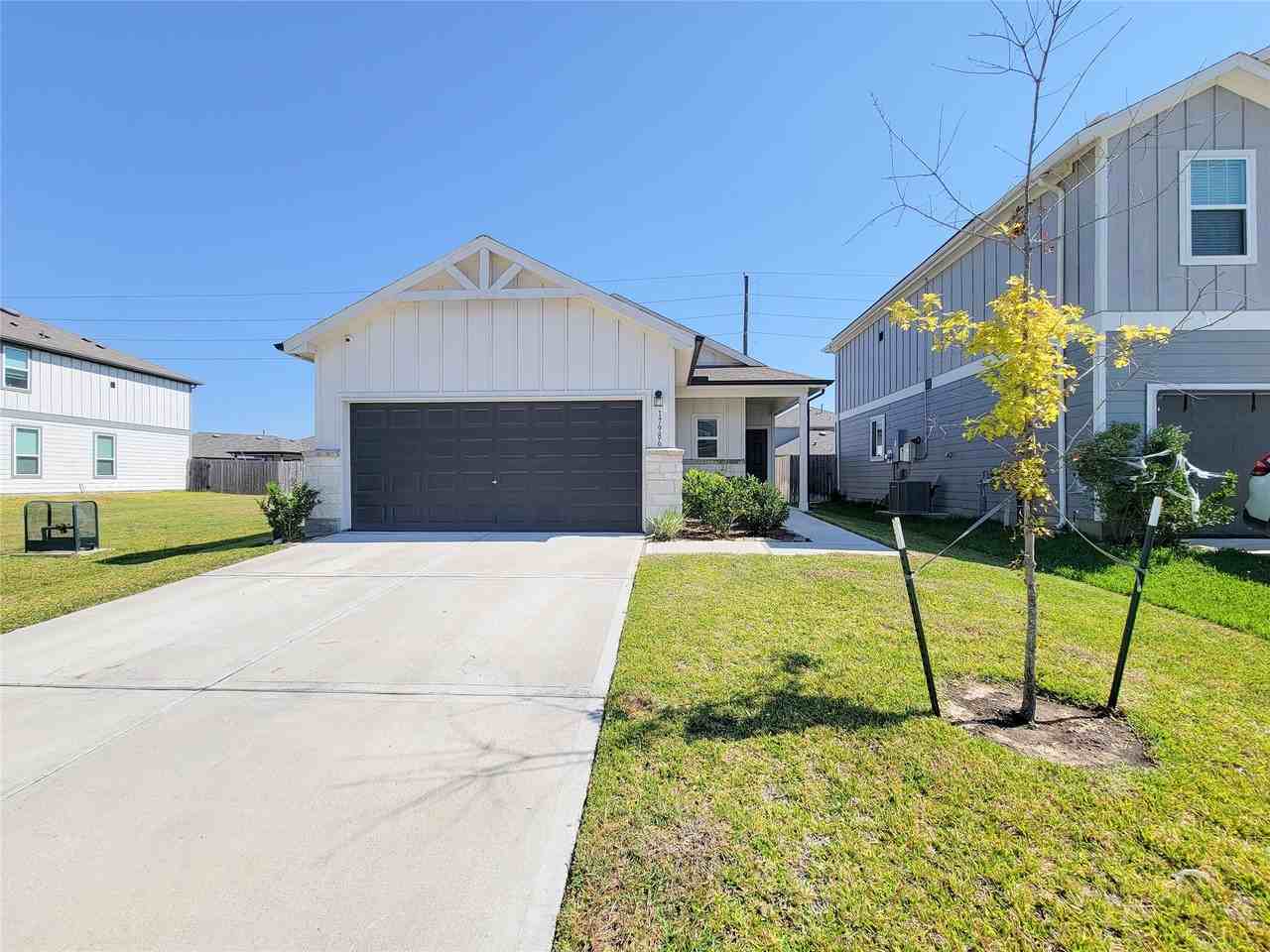 17986 Plow Beam Dr #17986 - Photo 5 of 46