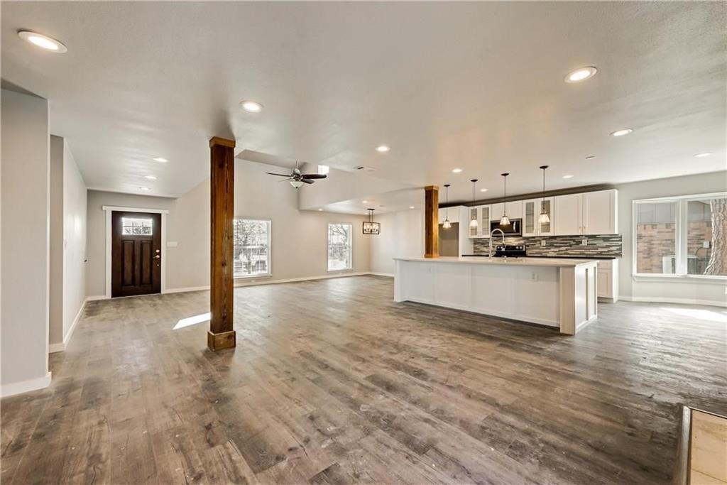 10216 Carry Back Cir #10216 - Photo 3 of 28