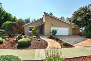 featured image of 313 Oakberry Way