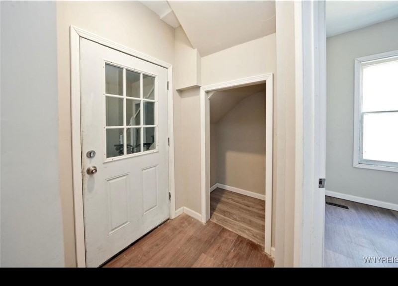 275 Genesee Street - Photo 6 of 11