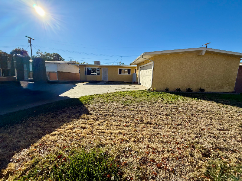 1120 West Avenue H 4 #A - Photo 2 of 19