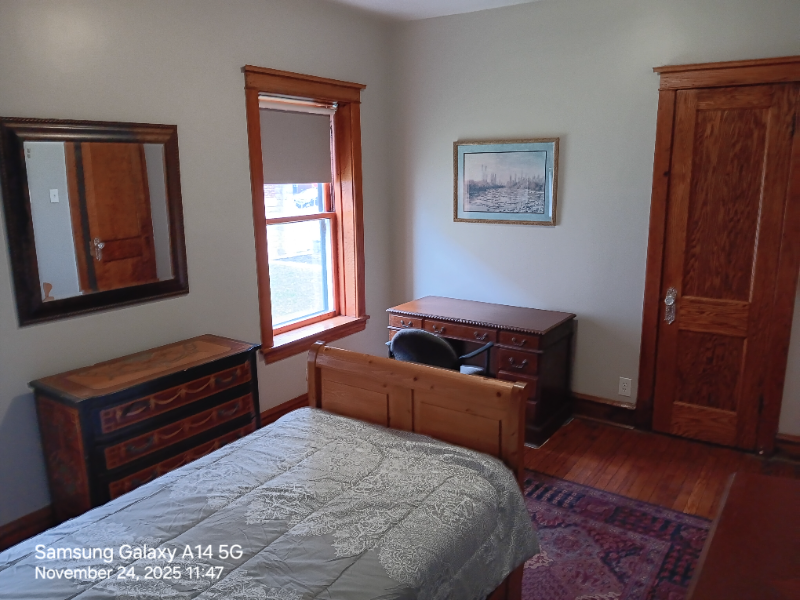 552 North Lawler Avenue #1stFL