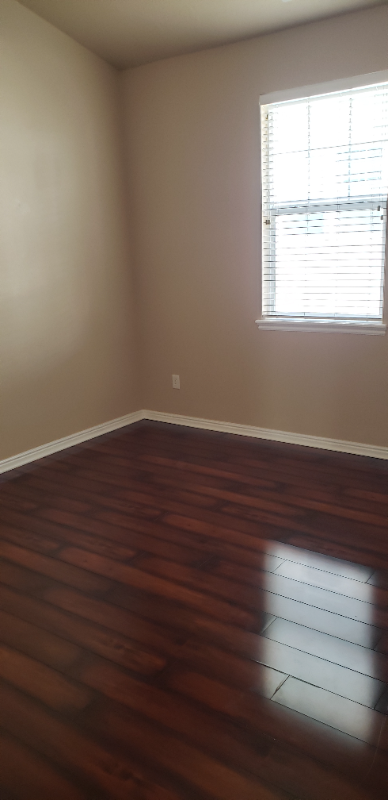 10997 South Maple Forest Way - Photo 3 of 12
