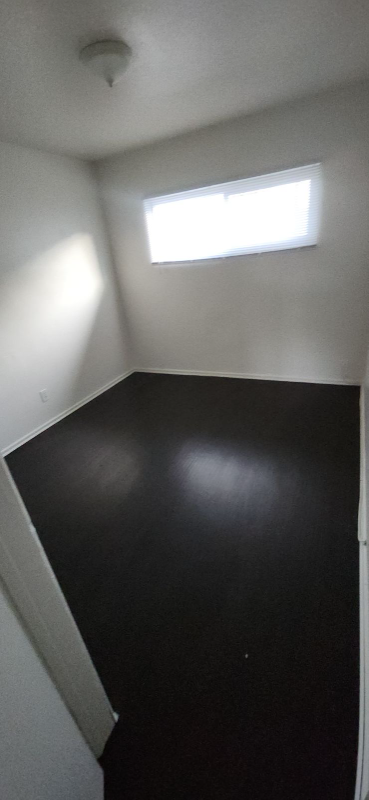 444 E Lancaster Blvd - Photo 6 of 11