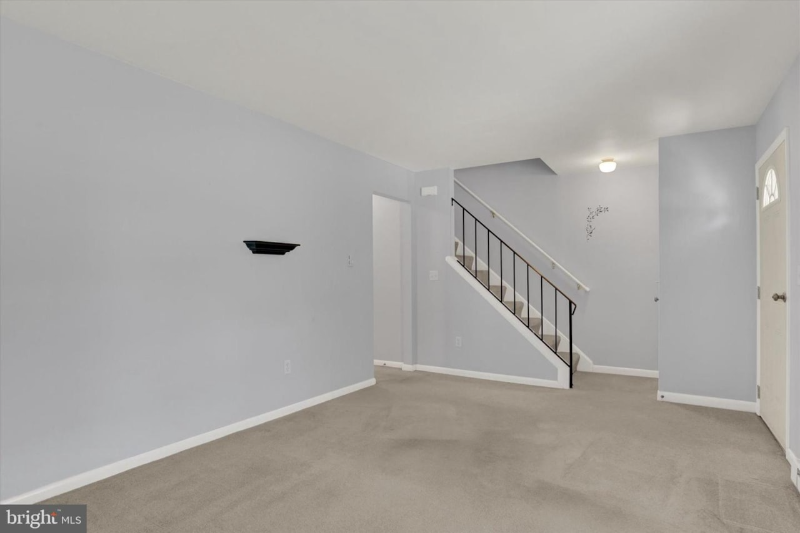 118 S 22nd St - Photo 3 of 20