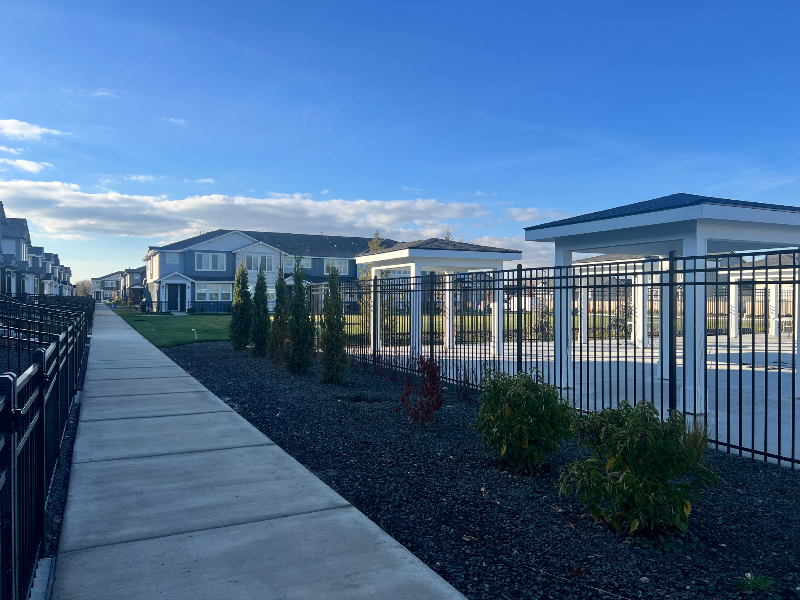 4112 W Cirrus Ln - Photo 2 of 15