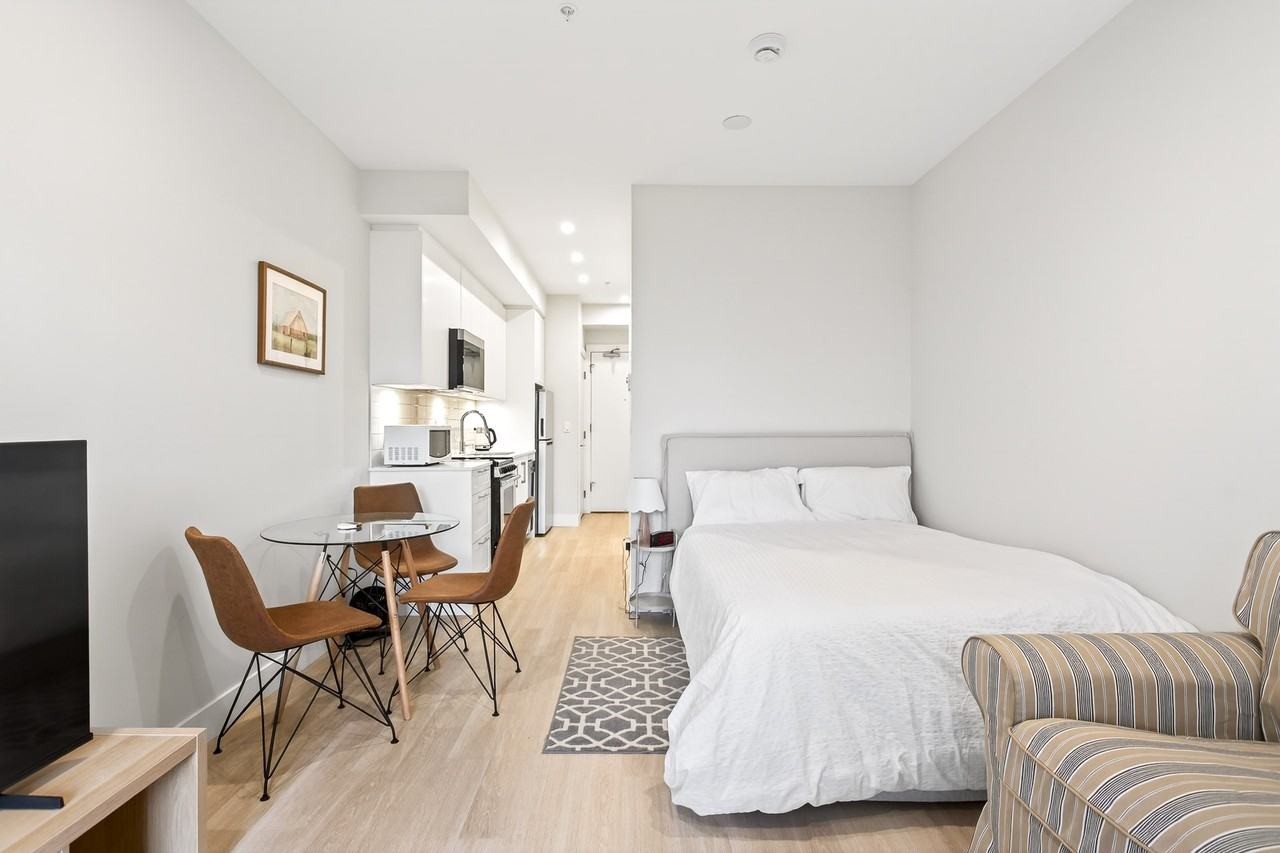 1930 Starling Drive #109 - Photo 7 of 33