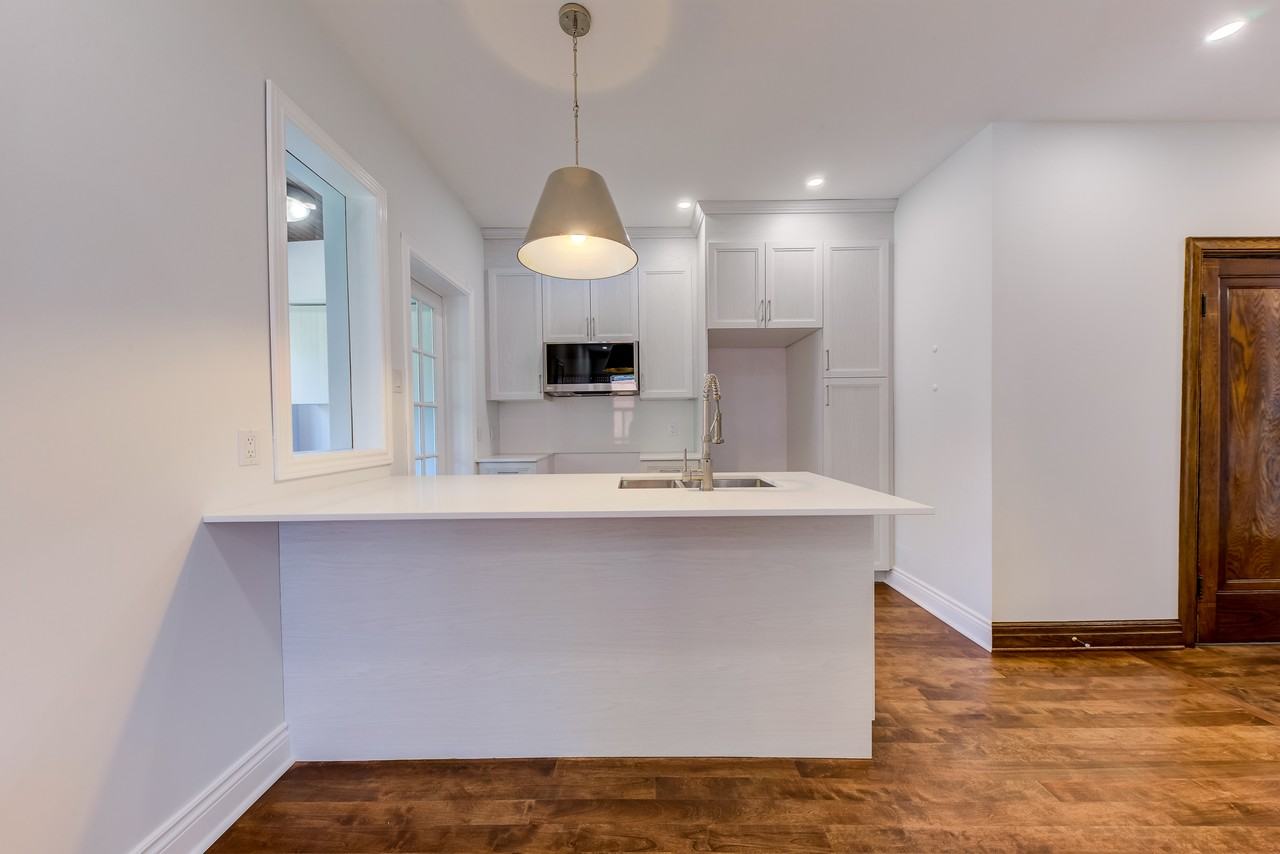 4429 Avenue Girouard - Photo 5 of 23