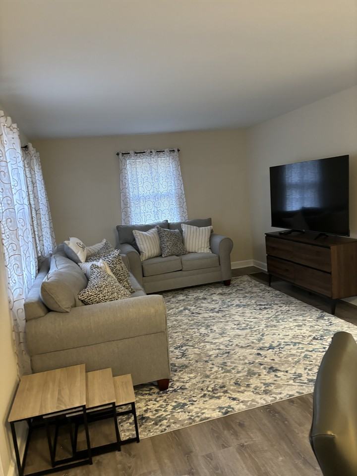 300 Dyer St #NA - Photo 4 of 19