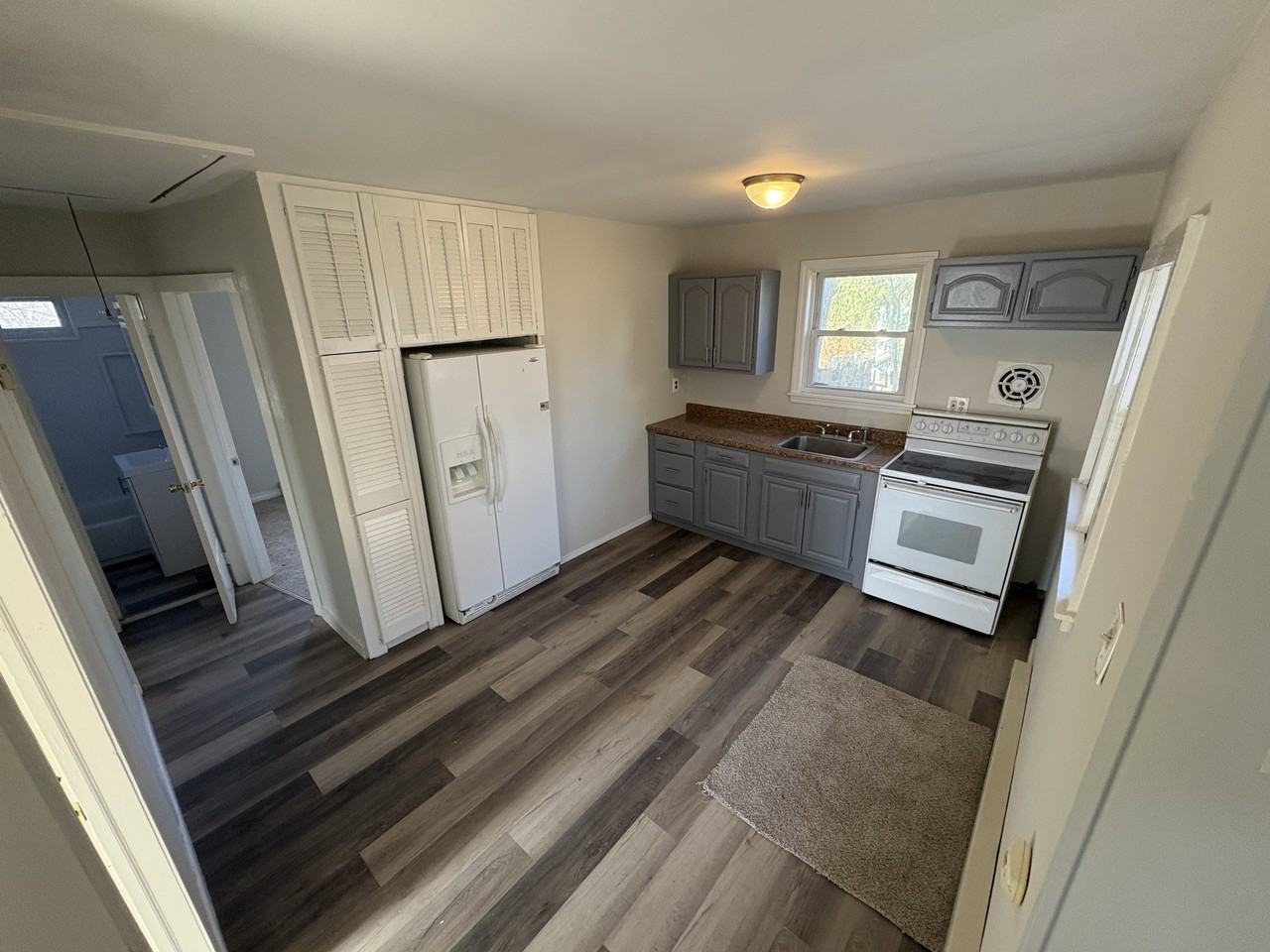 2 Seawanhaka Avenue - Photo 2 of 13