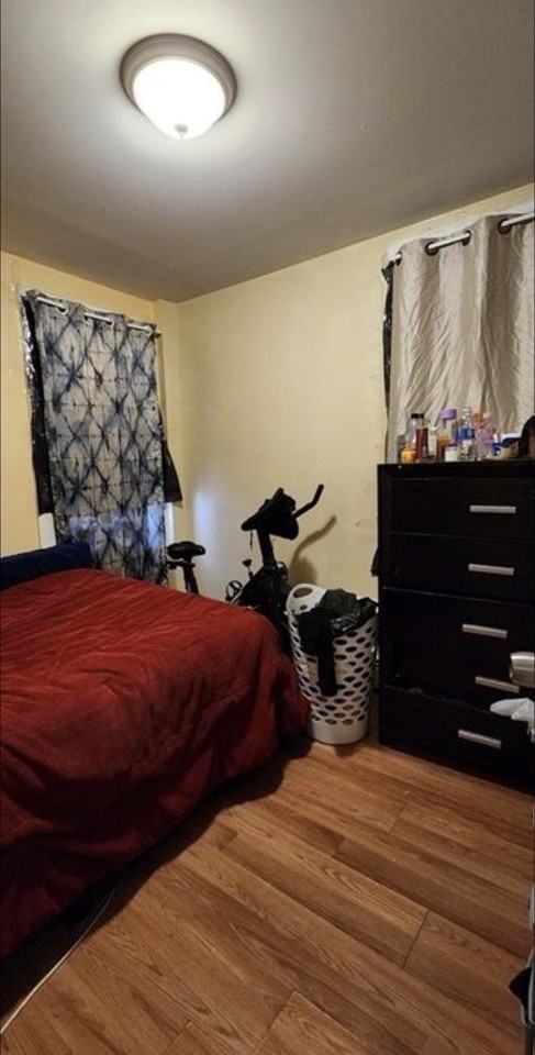 92 Arlington St #1 - Photo 4 of 9