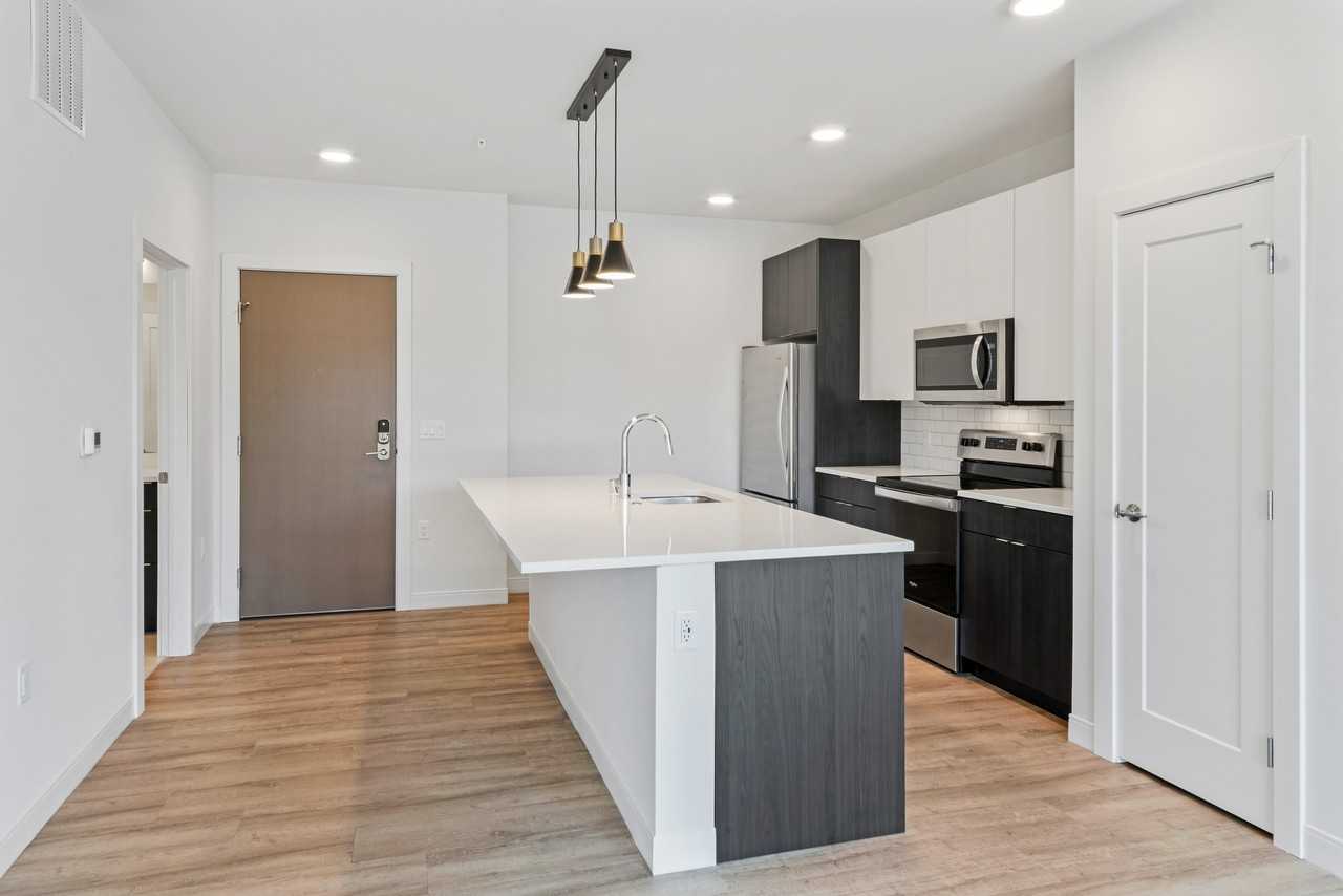 5945 6th Ave #304 - Photo 4 of 35