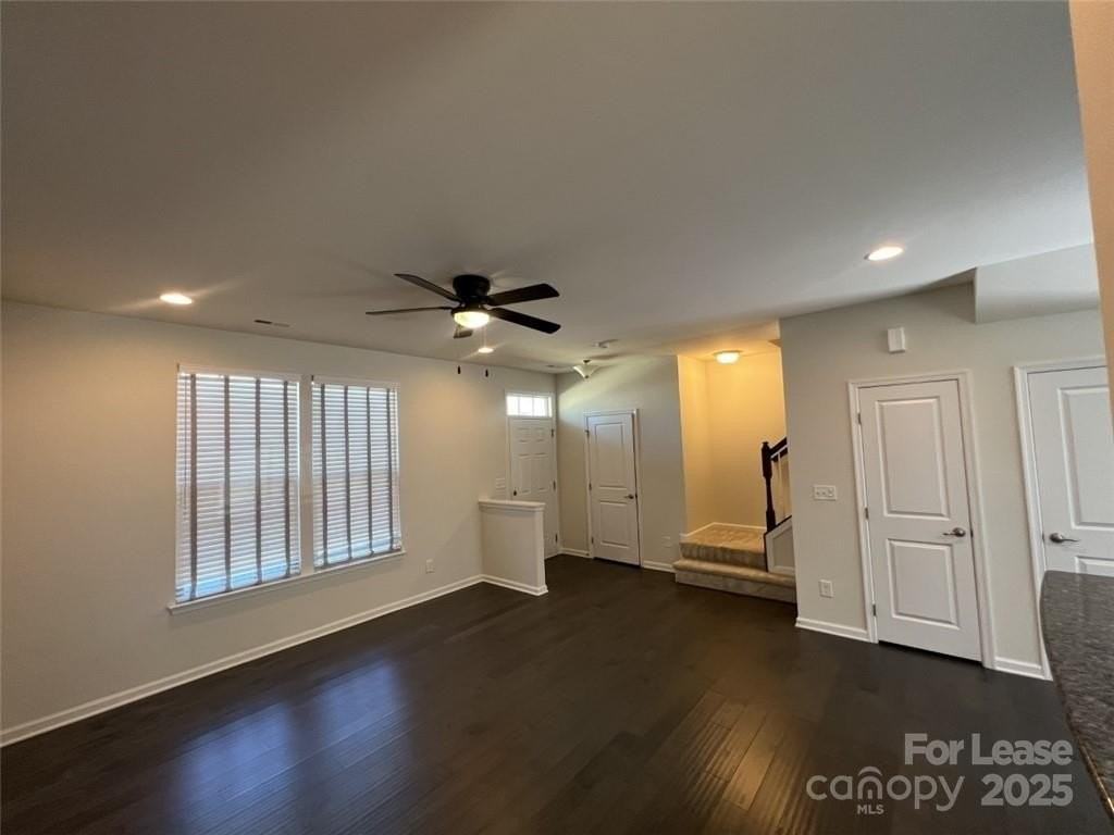 4159 Millennium Avenue - Photo 5 of 28