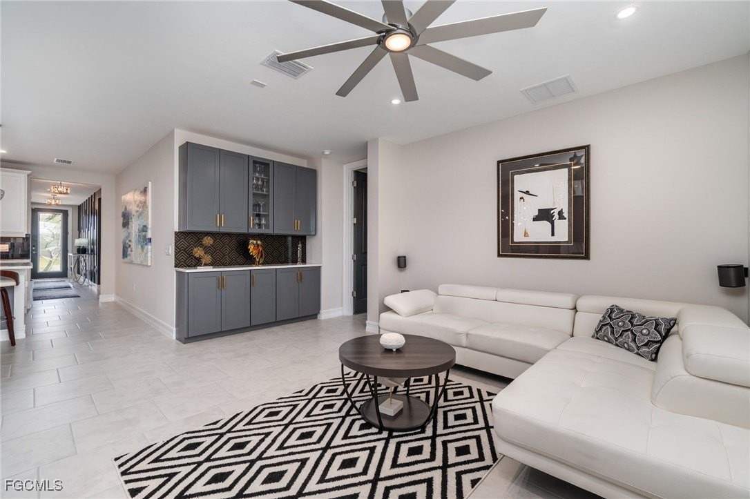 44525 Palm Frond Dr - Photo 4 of 50