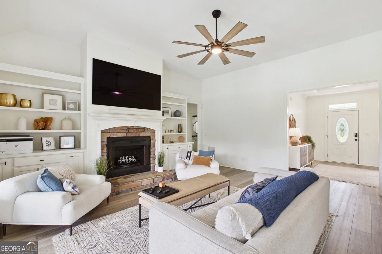 524 Forrest Avenue - Photo 2 of 30