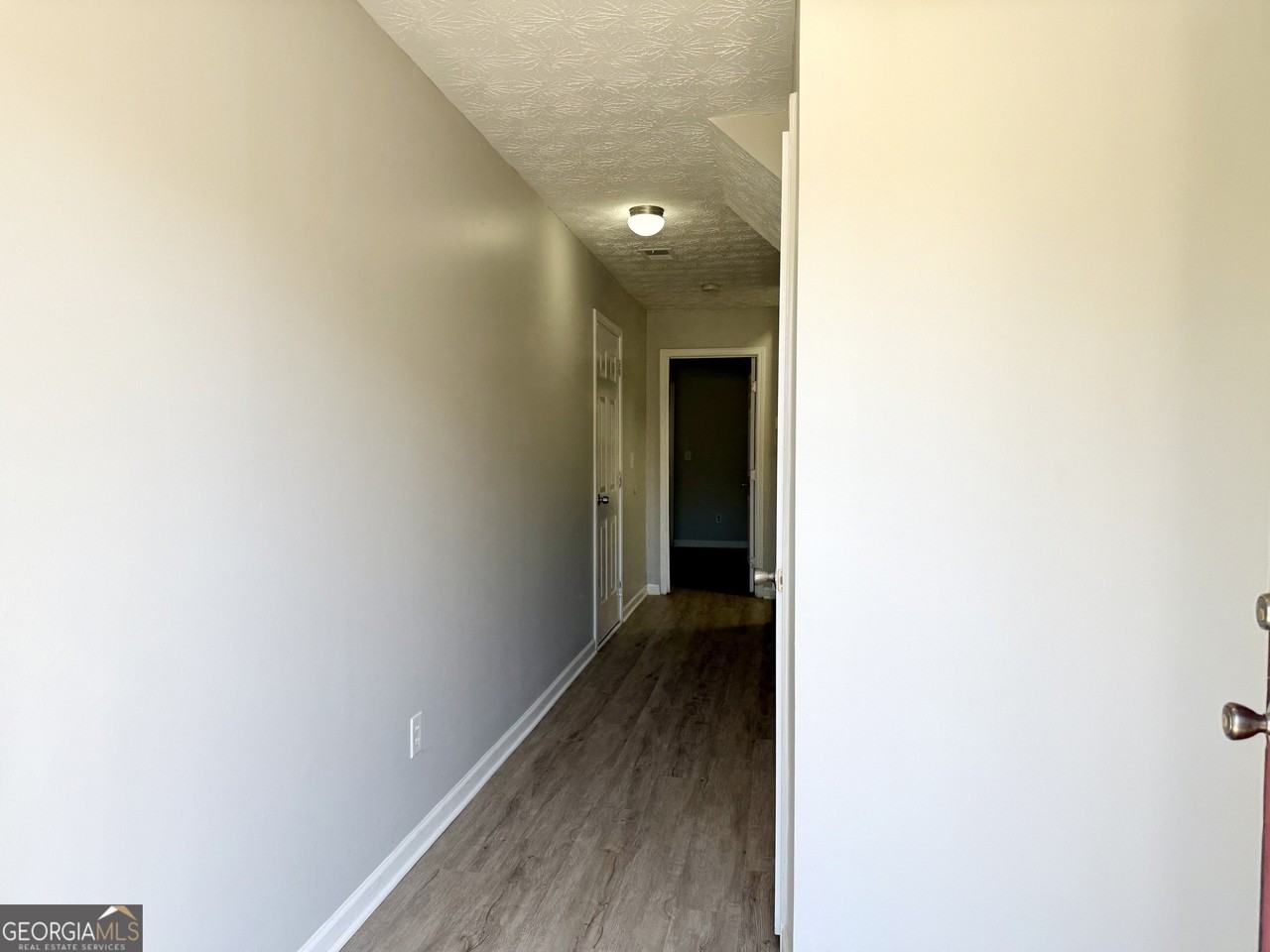 1708 Redan East - Photo 4 of 27