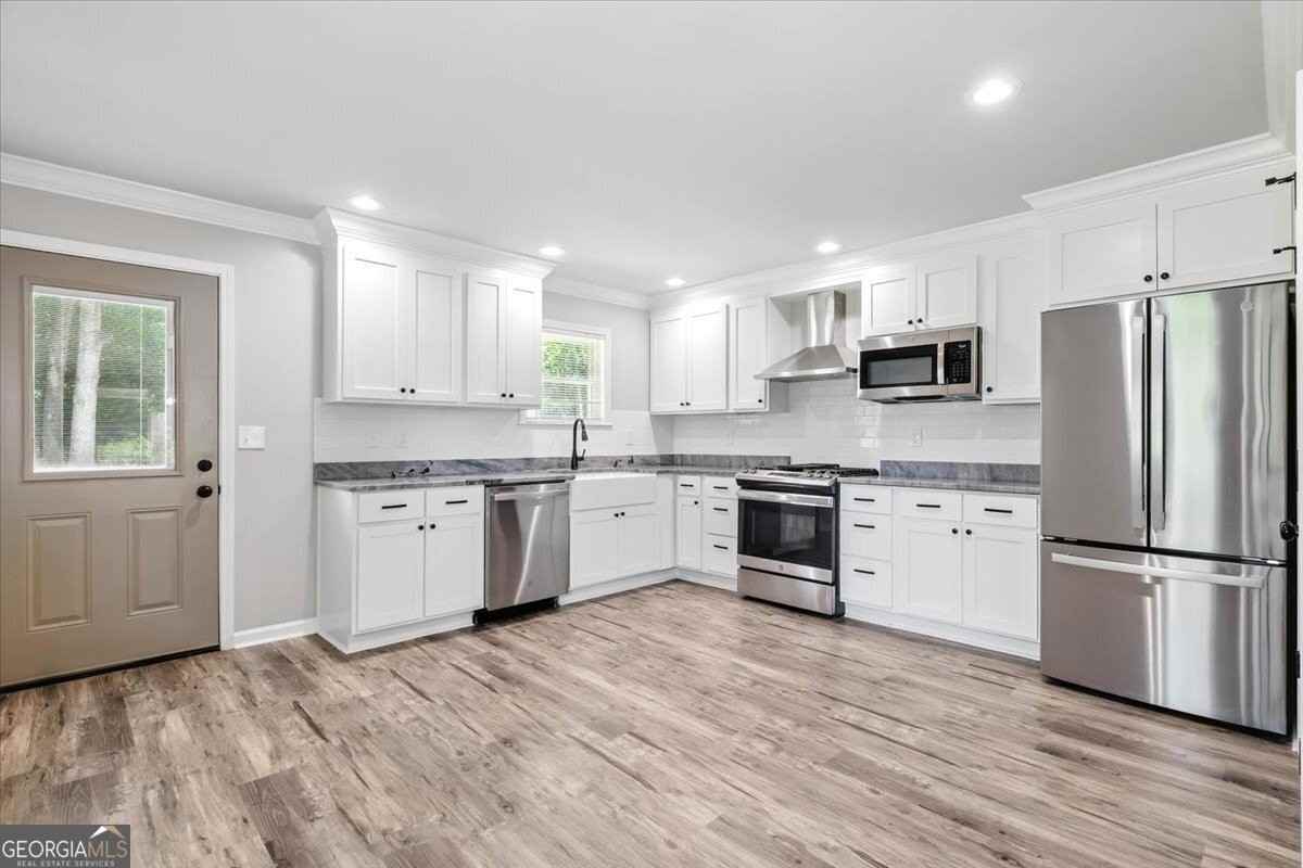 158 Sproull Road Southeast - Photo 7 of 32