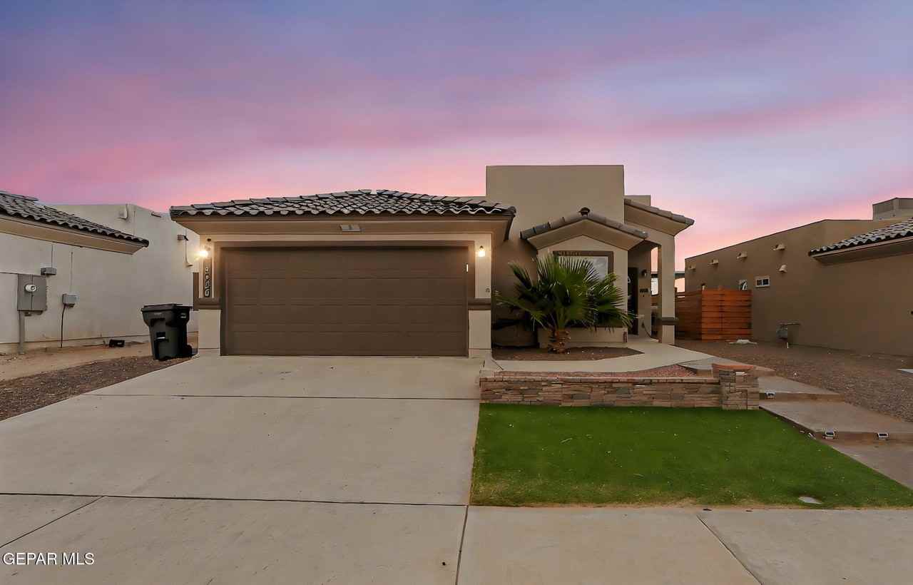 13960 Garforth Avenue - Photo 4 of 31