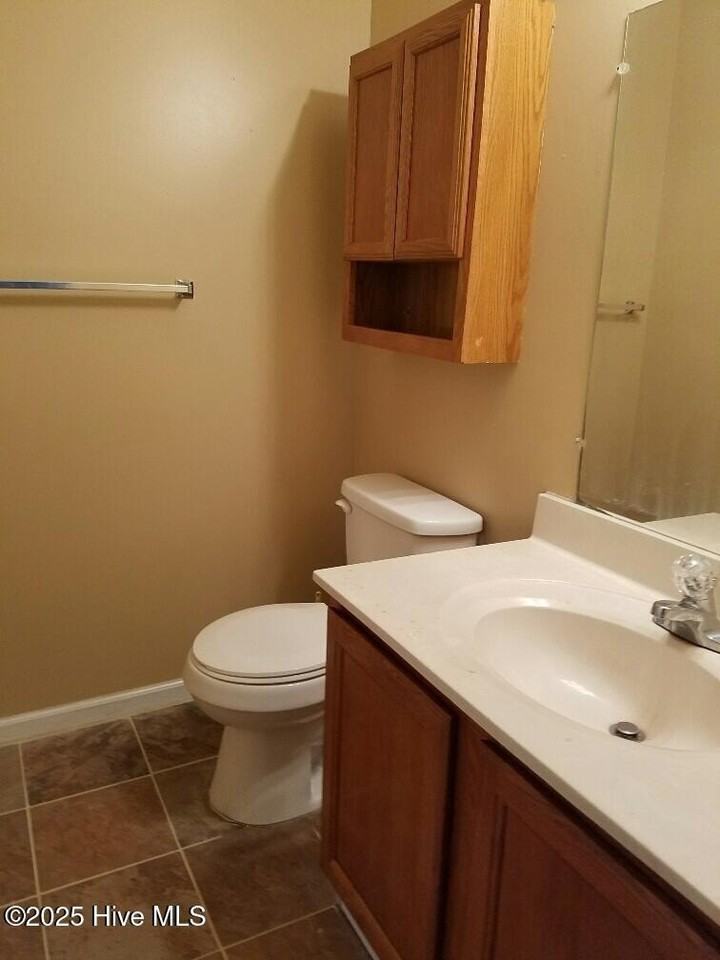 207 Springvale St - Photo 4 of 7