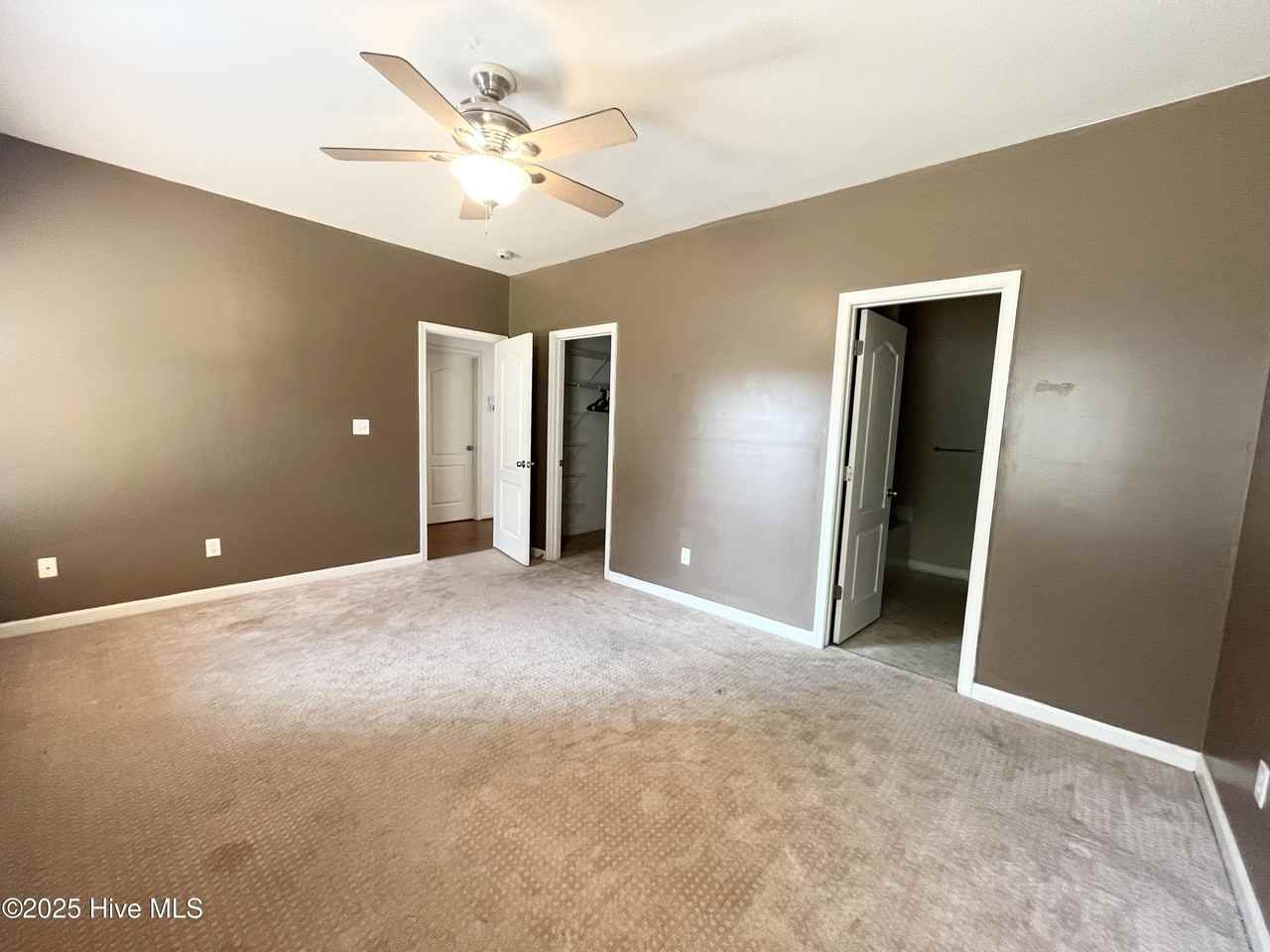 406 Osprey Cove - Photo 5 of 12