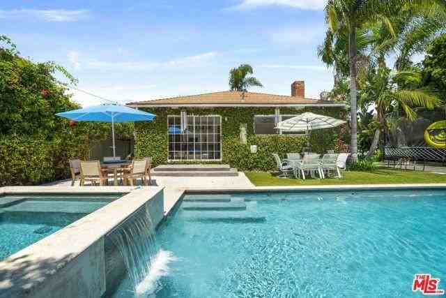 1348 Morningside Way