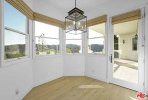 featured image of 2020 Palisades Drive