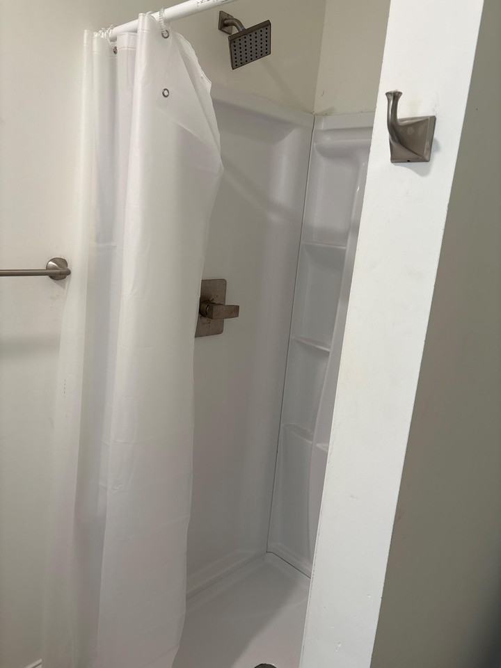 Cascade Rd Sw - Photo 2 of 5