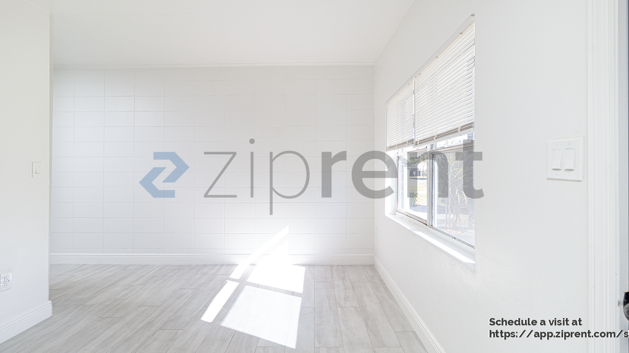 1103 East South Street #1103 - Photo 5 of 18