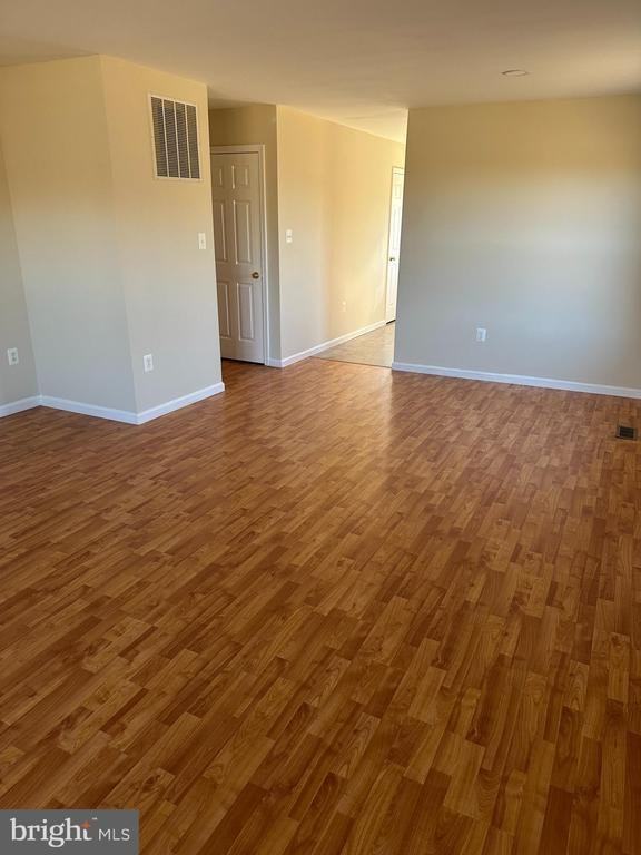 1110 Finchs Hill Road - Photo 3 of 20