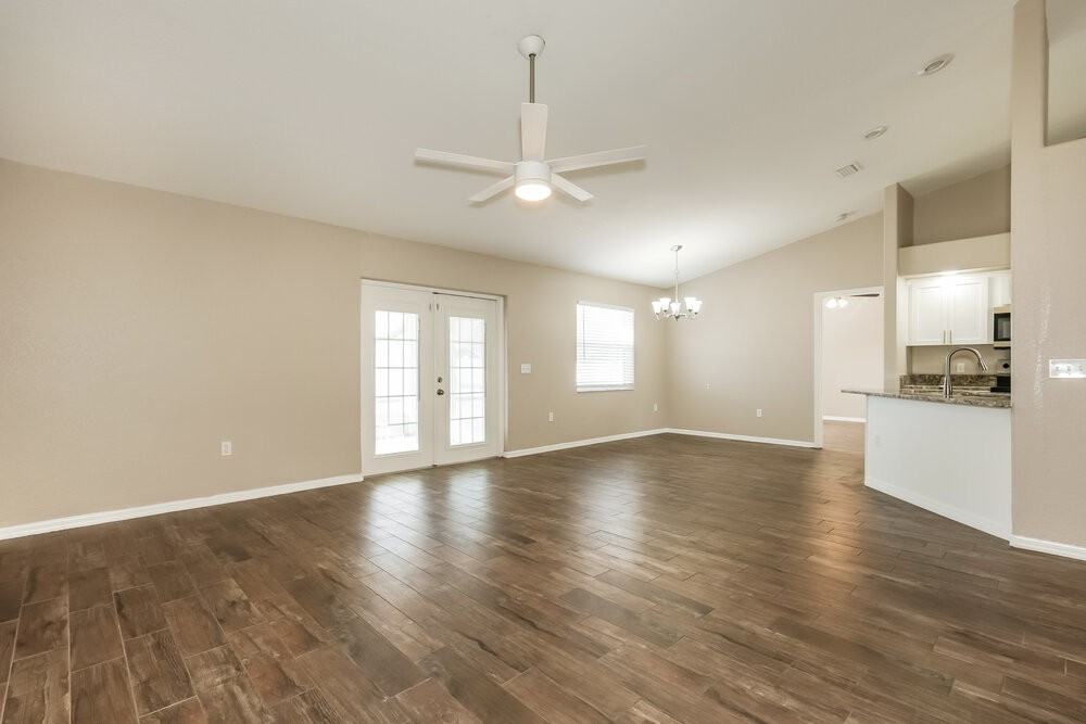 7742 Ashford Drive - Photo 4 of 16