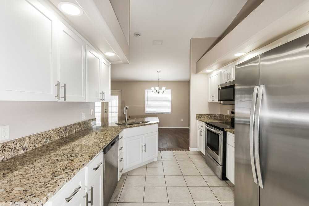 7742 Ashford Drive - Photo 6 of 16