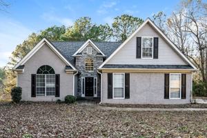 featured image of 201 Retour Circle