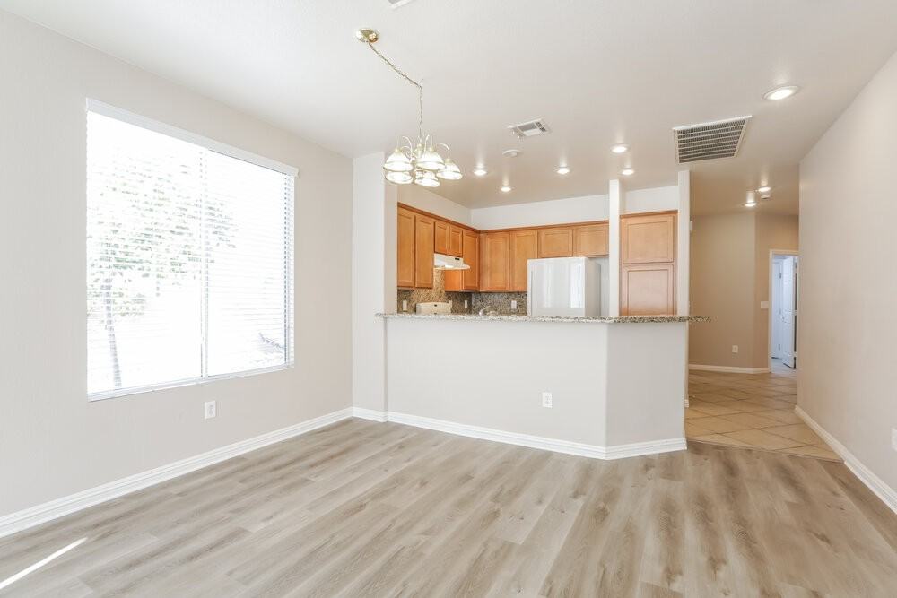 10223 Villa Arceno Ave - Photo 6 of 16