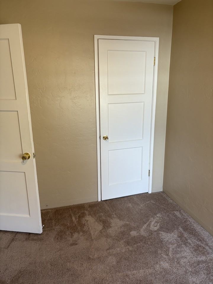 1041 Kedith Street - Photo 6 of 24