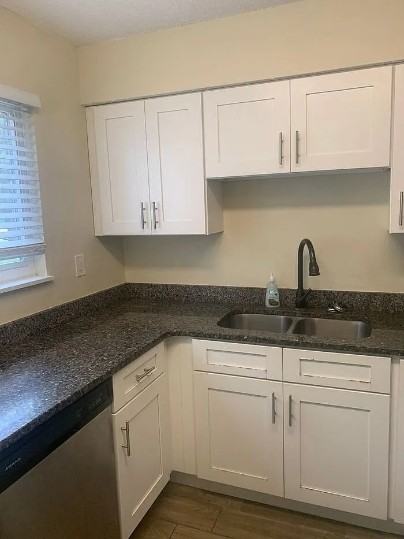 Double Eagle Apartments - Photo 3 of 11