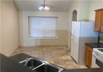 632 Columbine Ave - Photo 4 of 7