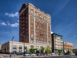 featured image of 400 East Jefferson Street
