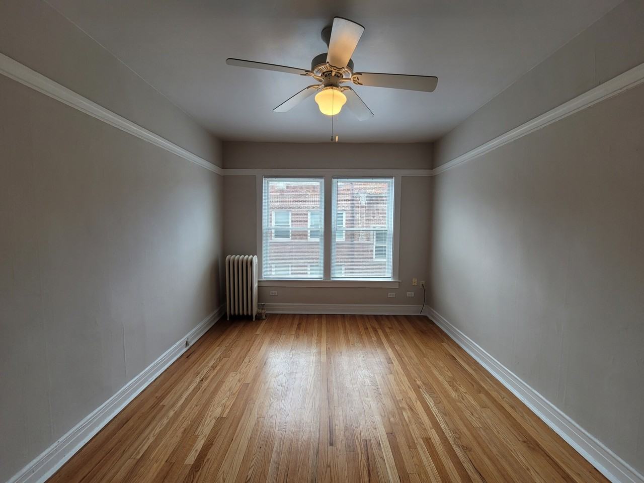 1445 W Lunt Ave #3N - Photo 5 of 13