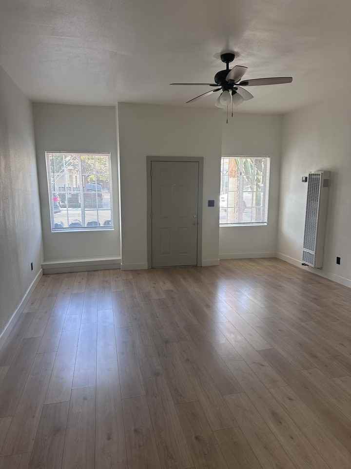 166 S Clarence St #166 - Photo 2 of 5