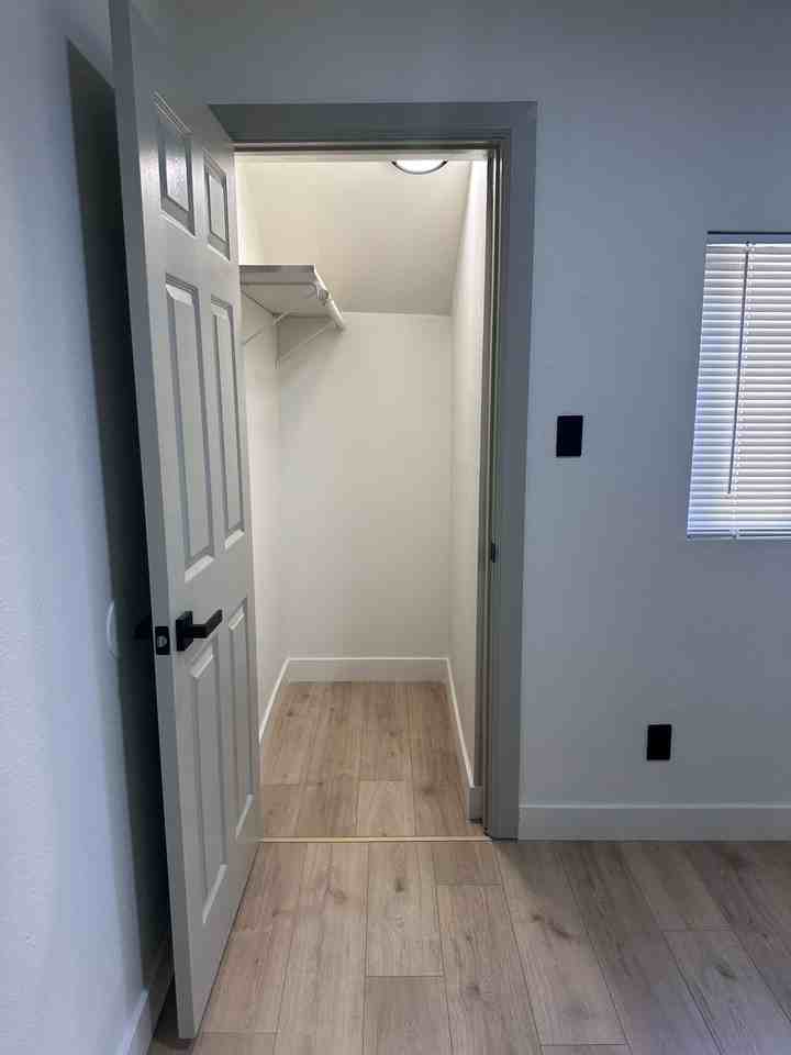 166 S Clarence St #166 - Photo 5 of 5